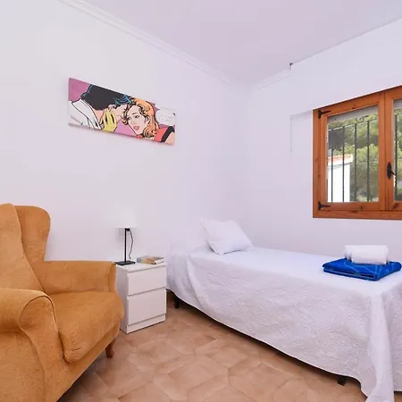 Villa Los Almendros